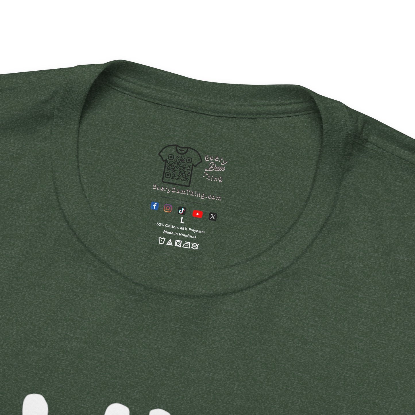 Live Wild Bear T-Shirt — Outdoor Camping Adventure Graphic Tee Wht Print